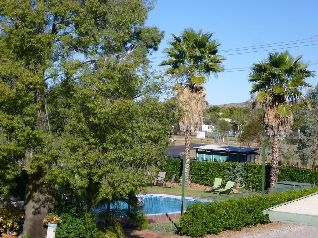 Alice Motor Inn Alice Springs Exterior photo